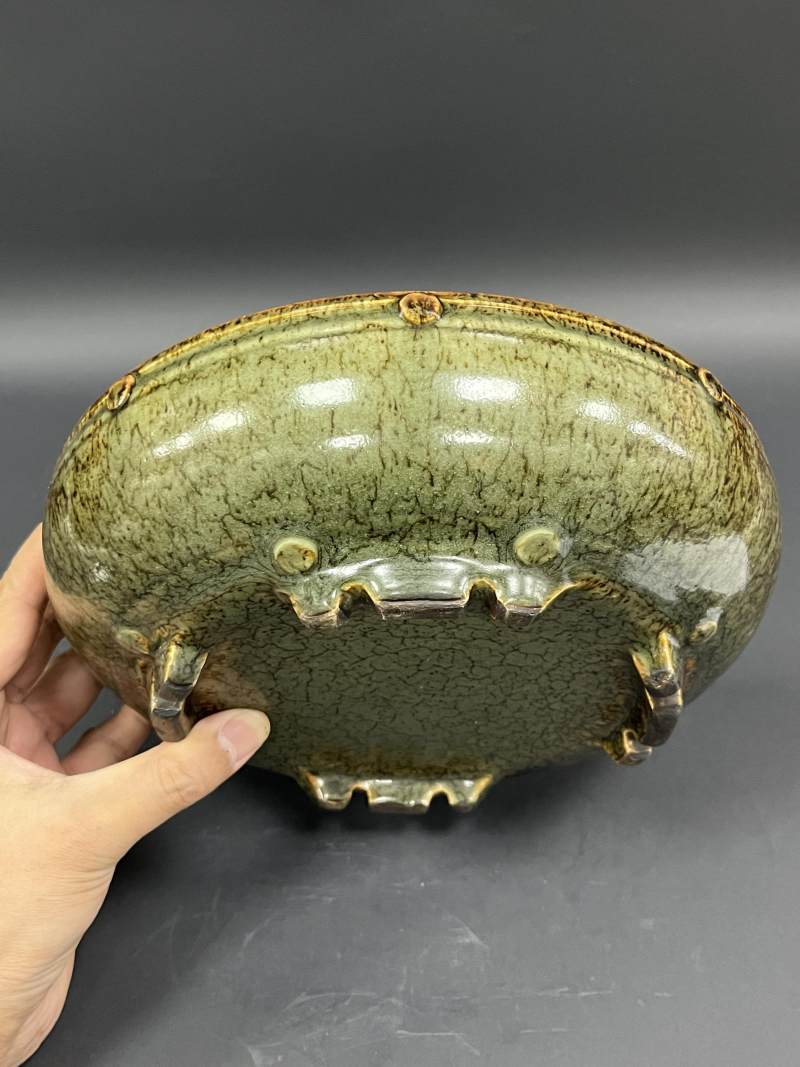 清雍正 仿碧玉釉鼓钉洗 - 图4
