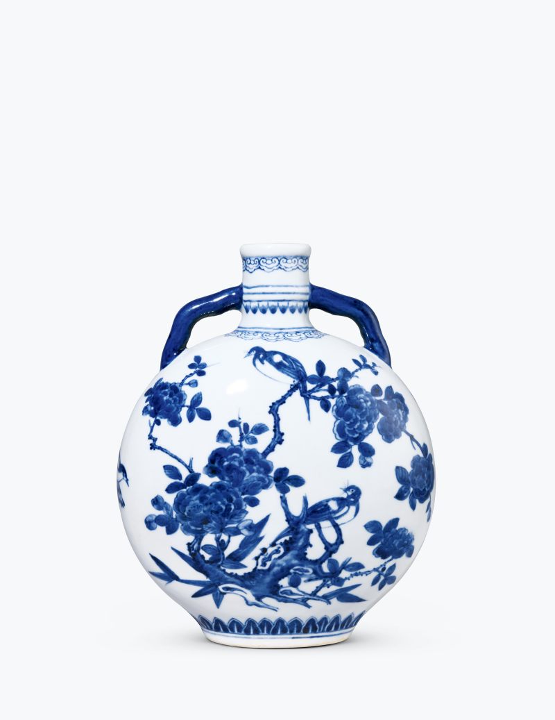 清雍正 青花喜上眉梢图抱月瓶