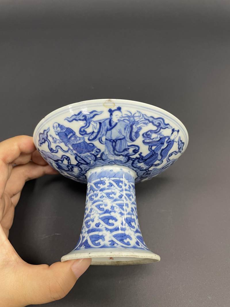 清道光二十五年（1845年） 青花内五福捧寿外海水八仙图高足盘 - 图5