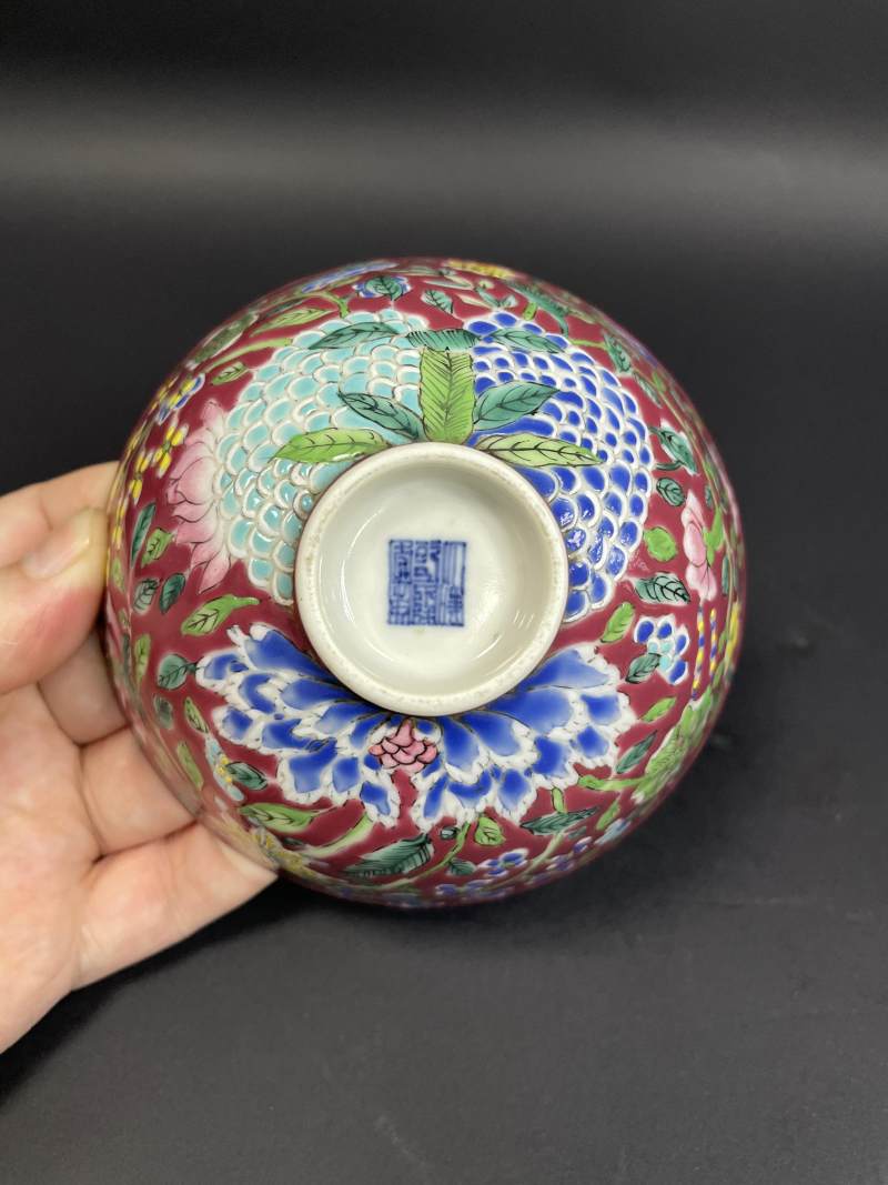清乾隆 胭脂红地洋彩九秋图小碗一对 - 图15