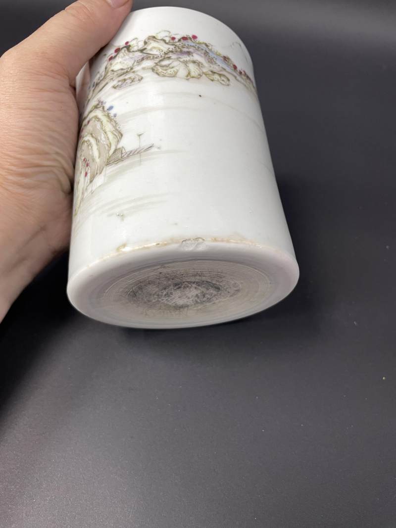 清康熙-雍正 墨彩加粉彩山水纹笔筒 - 图12