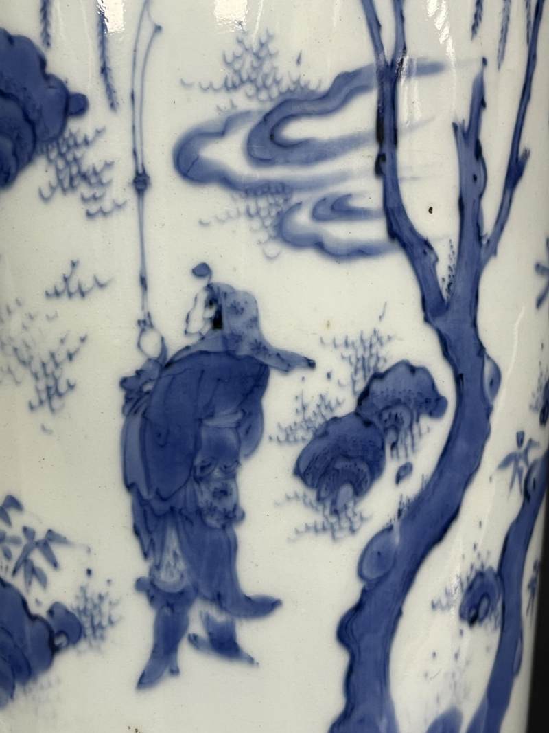 明崇祯 青花张骞出西域人物故事图筒瓶 - 图11