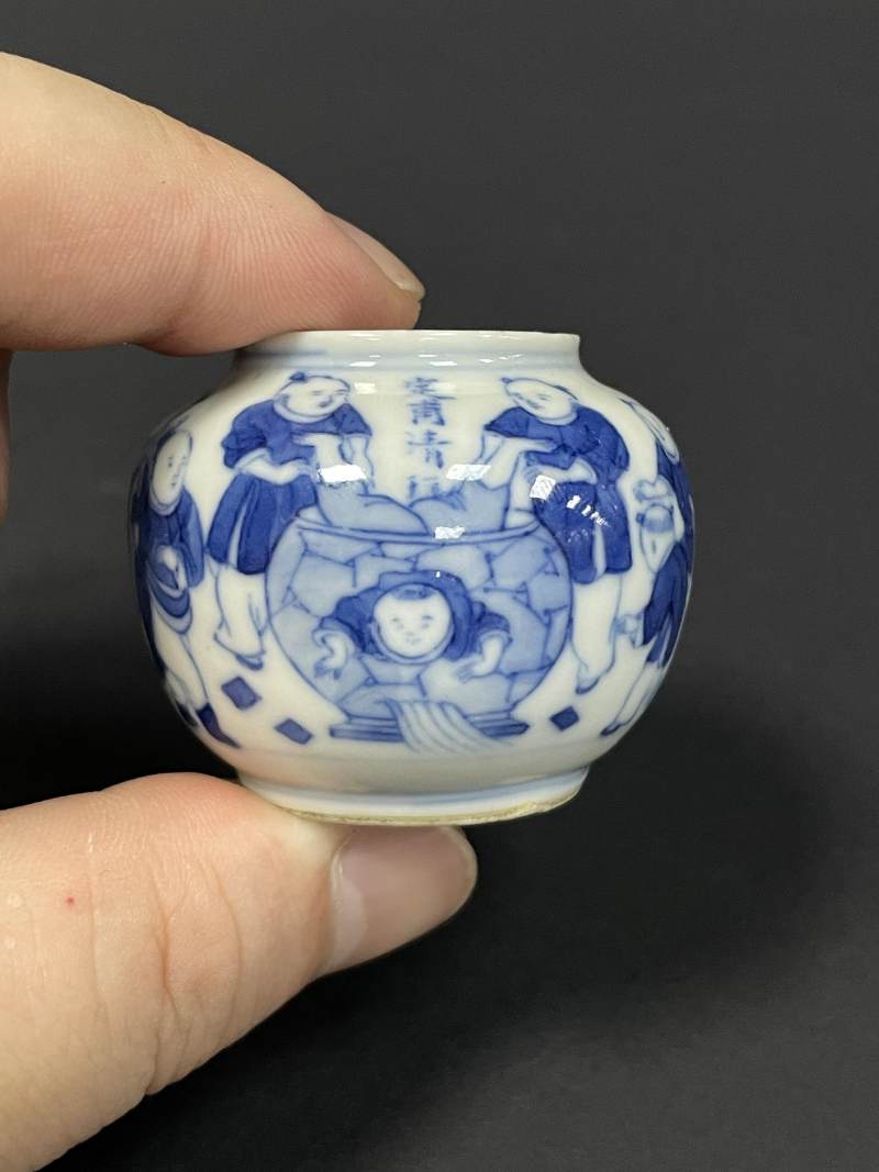 清光绪 青花婴戏图小糊斗 - 图2