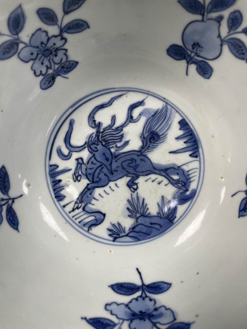 明万历 青花喜禄封侯图花口大碗 - 图15