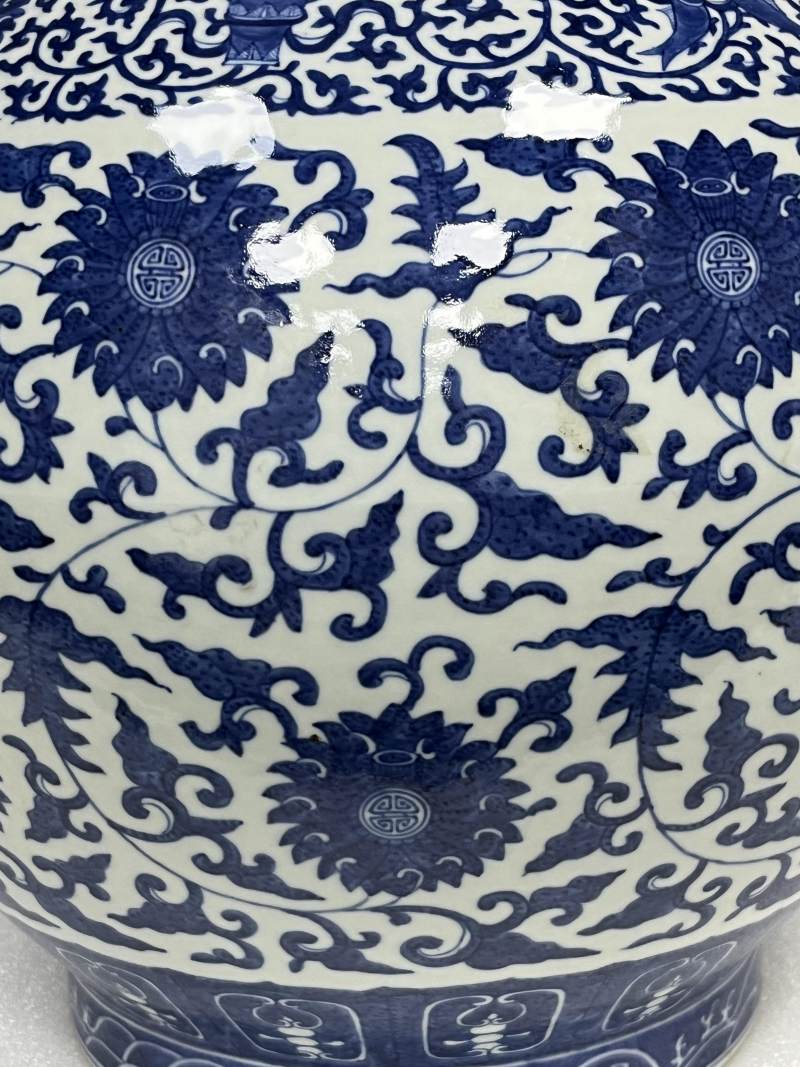 清晚期 青花缠枝莲纹铺首尊 - 图13