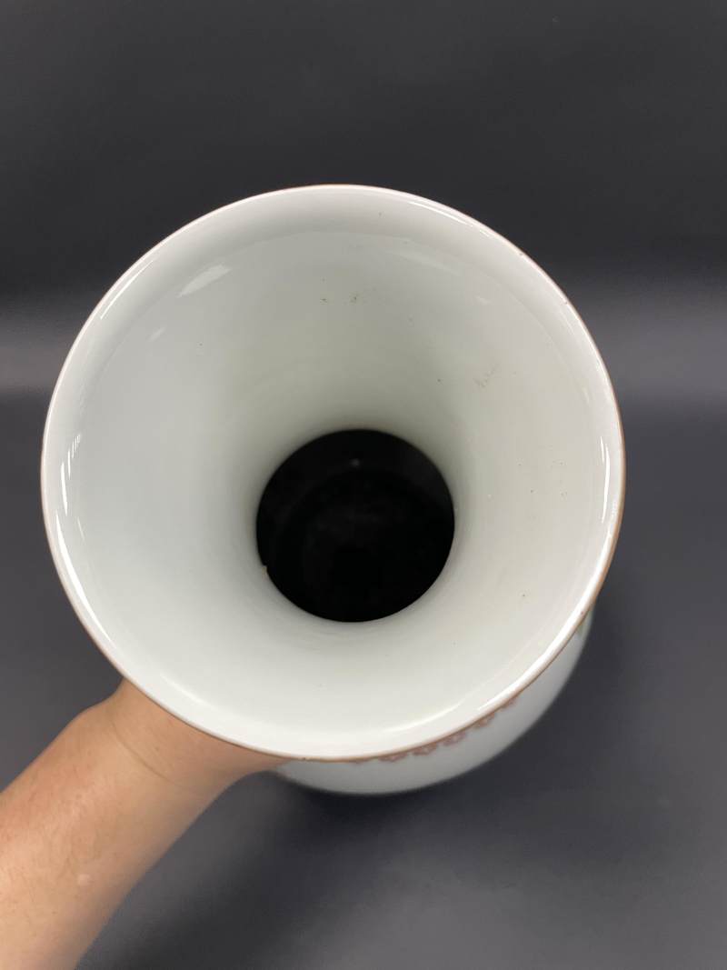 民国 粉彩婴戏图赏瓶 - 图8