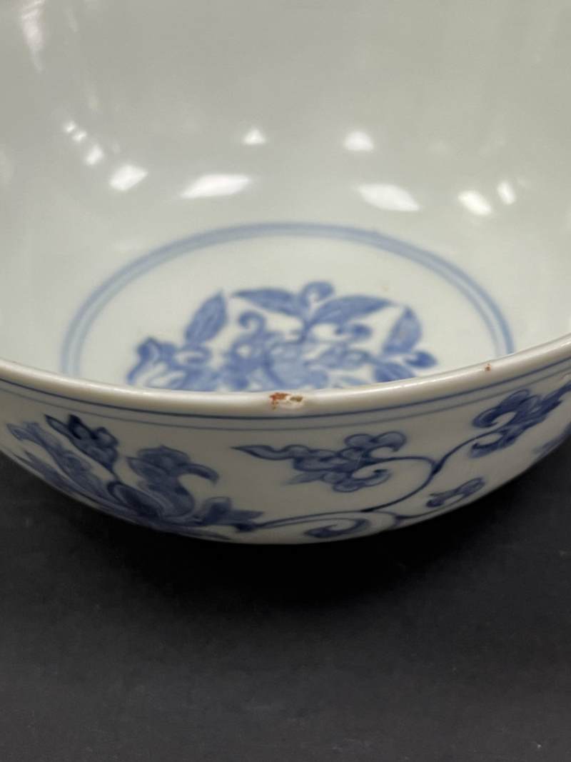 明成化 青花缠枝莲纹碗 - 图10