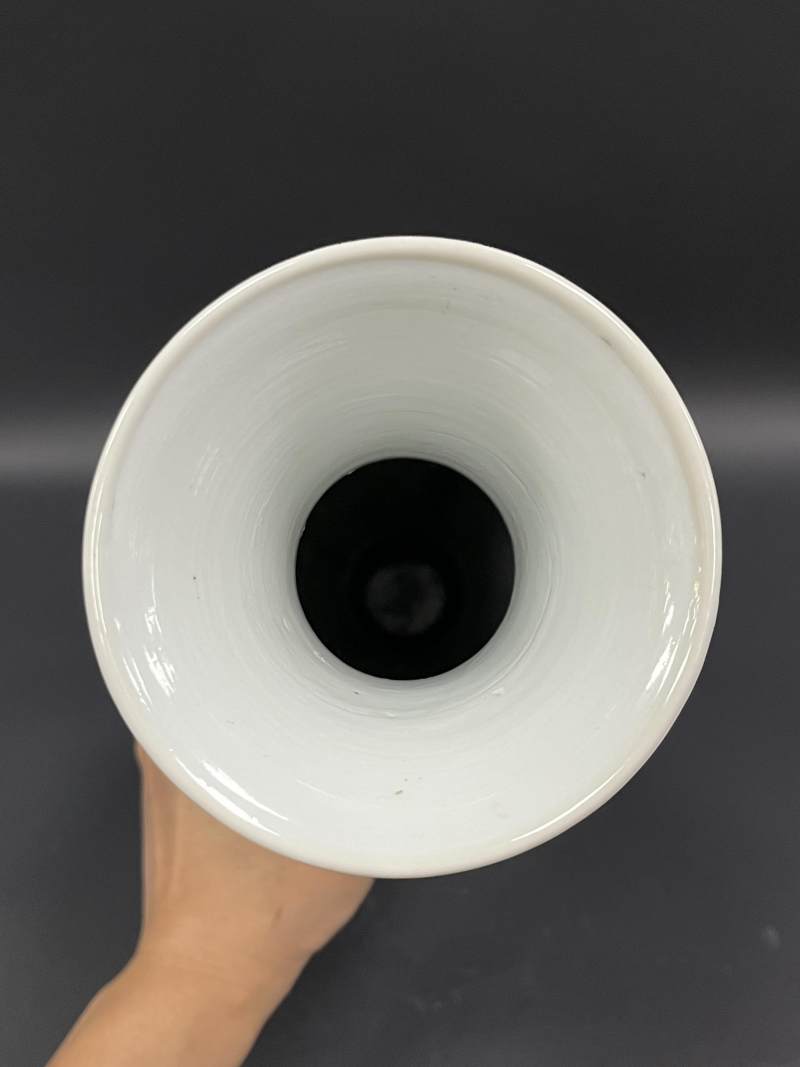 清康熙 五彩加粉彩麻姑献寿图瓶 - 图6