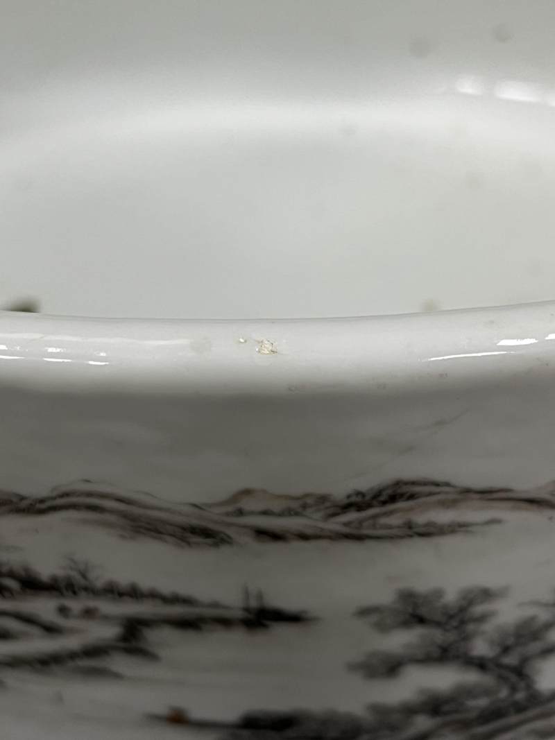 民国 矾红墨彩山水人物纹椭圆花盆一对 - 图30