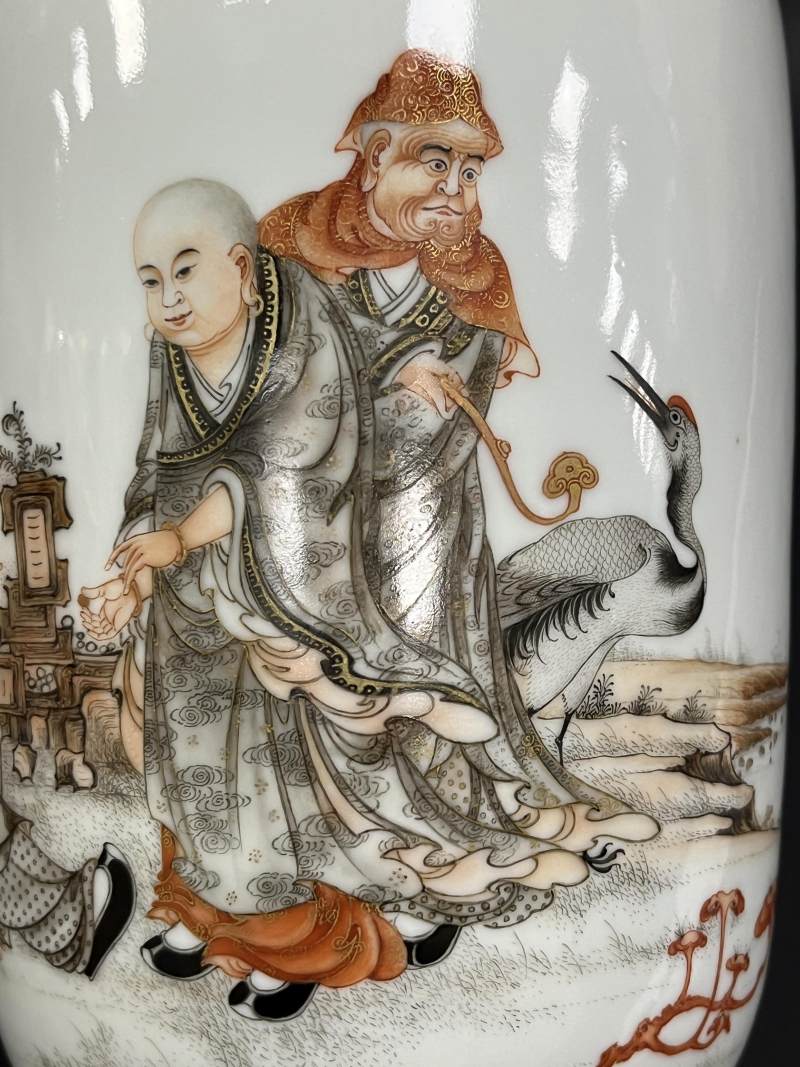 民国 周湘甫风格矾红墨彩罗汉图灯笼瓶一对 - 图29
