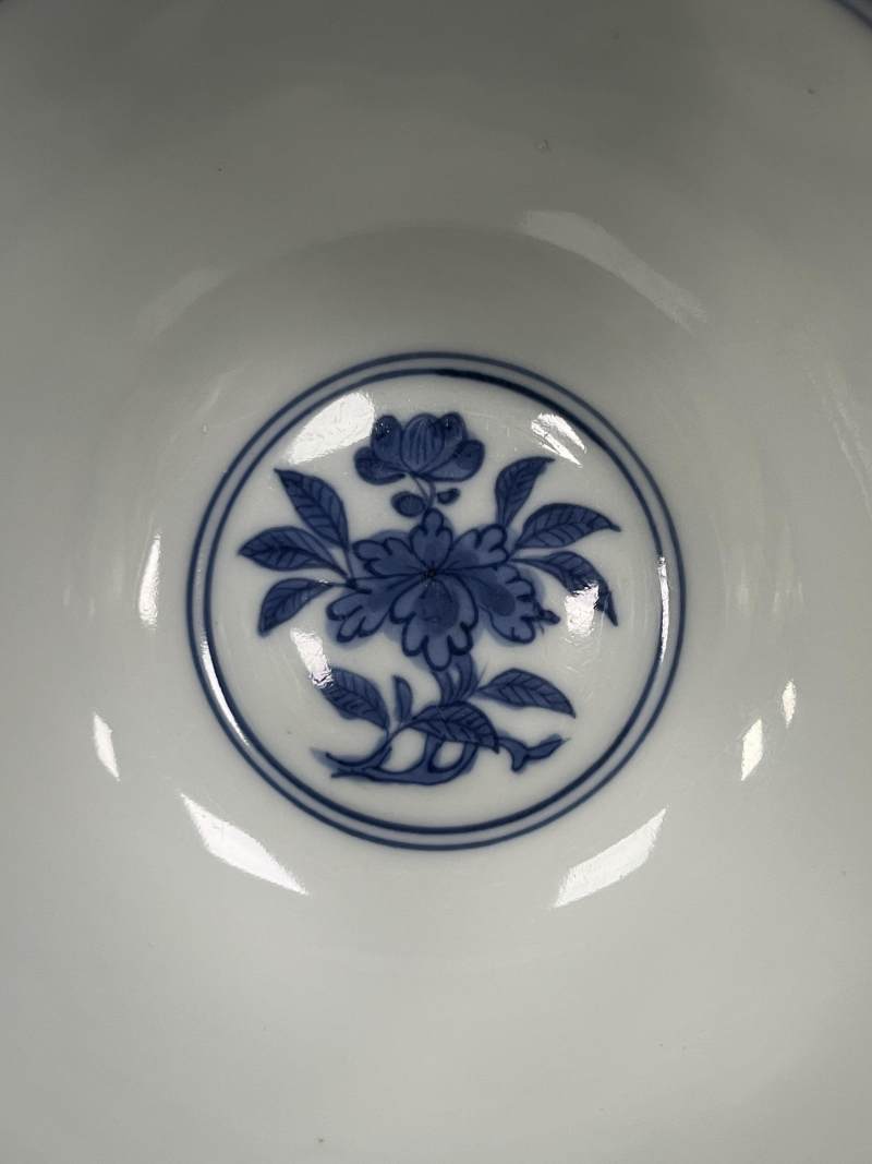 明晚期 青花盆花图碗 - 图3