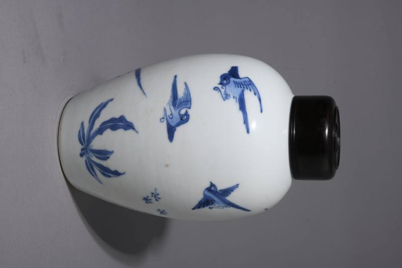 清顺治 青花花鸟纹罐 - 图3