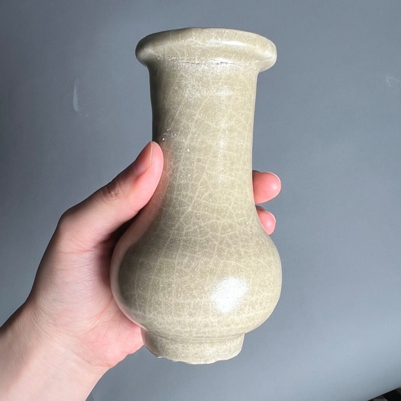 明代 米黄釉箸瓶 - 图11