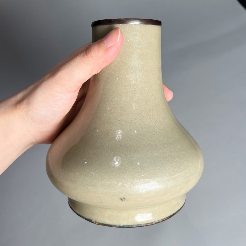 明代 青釉直颈瓶 - 图5