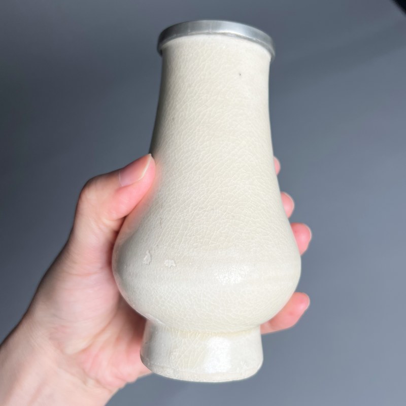 明代 白釉箸瓶 - 图9