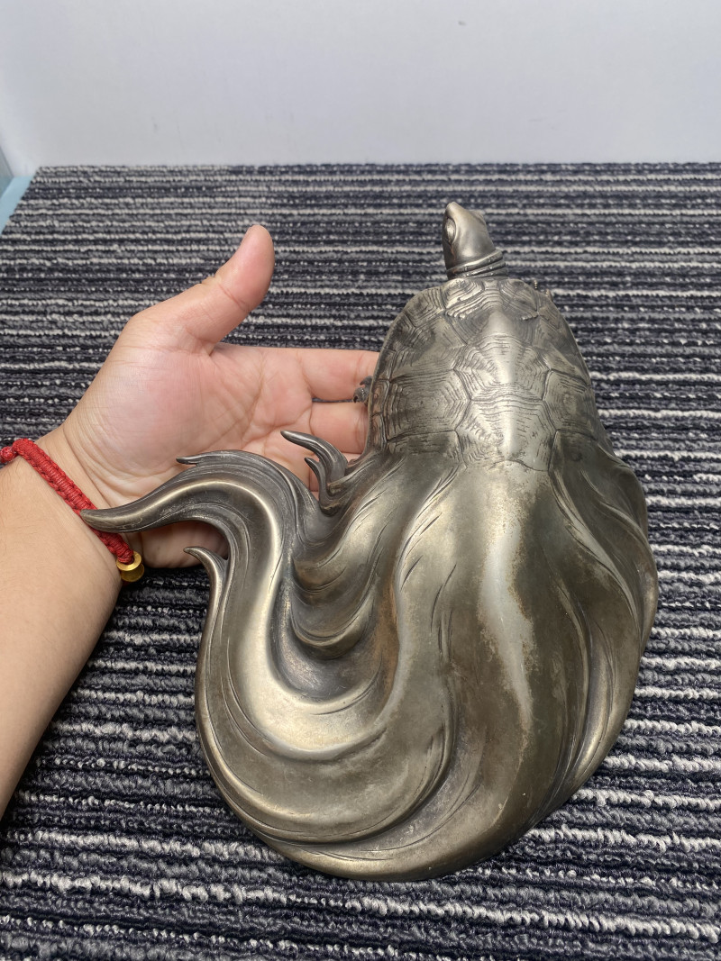大正时期 “龙文堂造”款大银龟摆件 - 图11