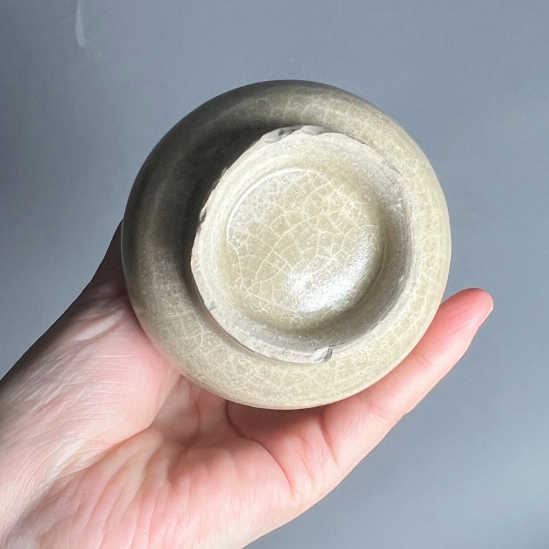 明代 米黄釉箸瓶 - 图13
