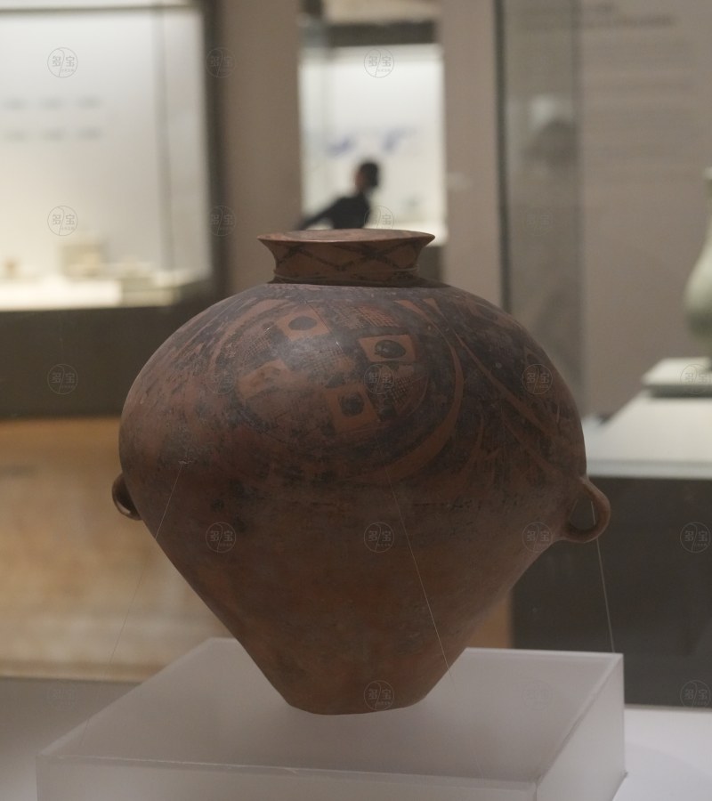新石器时代 马厂型大圈网纹双耳彩陶壶 - 图3