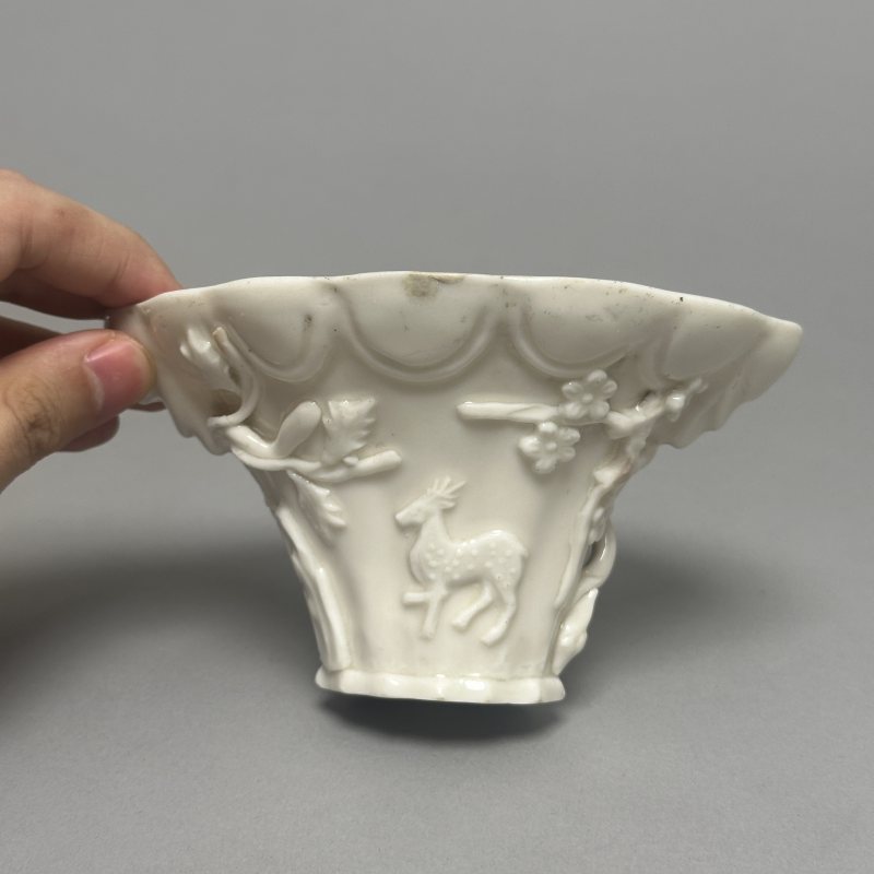 清早期 德化窑仿犀角杯 - 图2