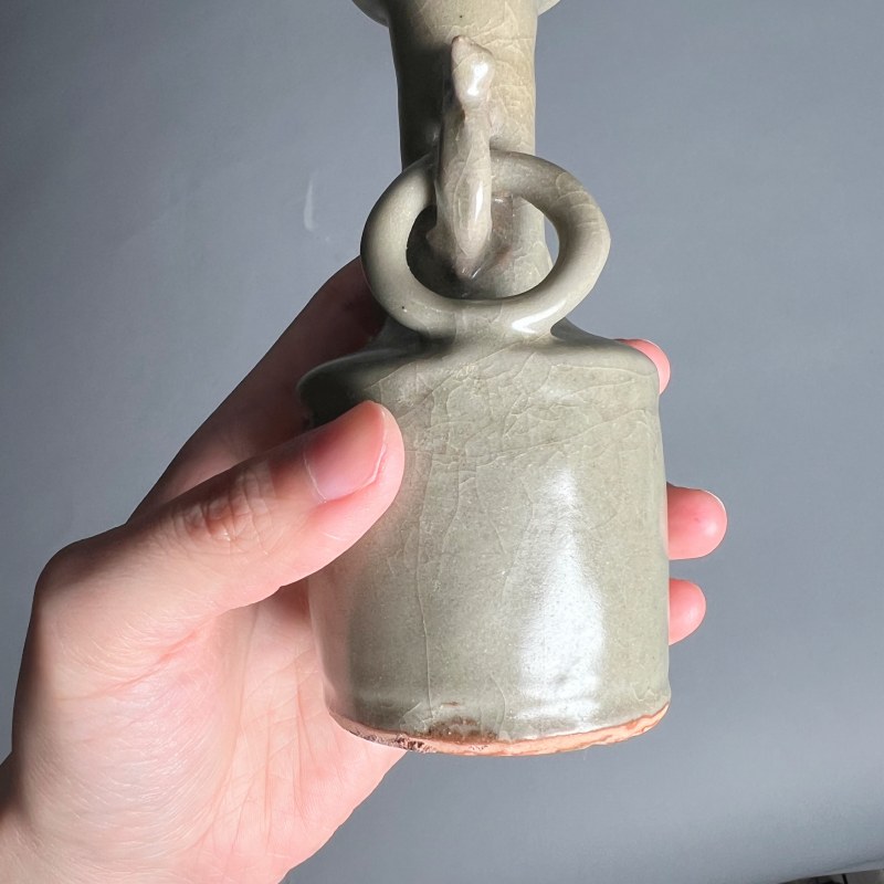 明代 龙泉窑青釉挂环瓶 - 图7