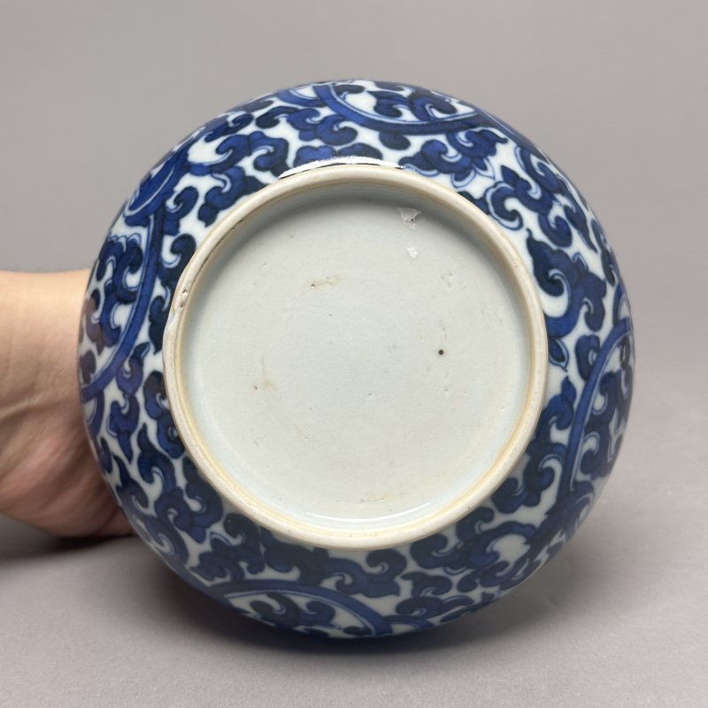 清中期 青花缠枝莲纹长颈瓶 - 图4