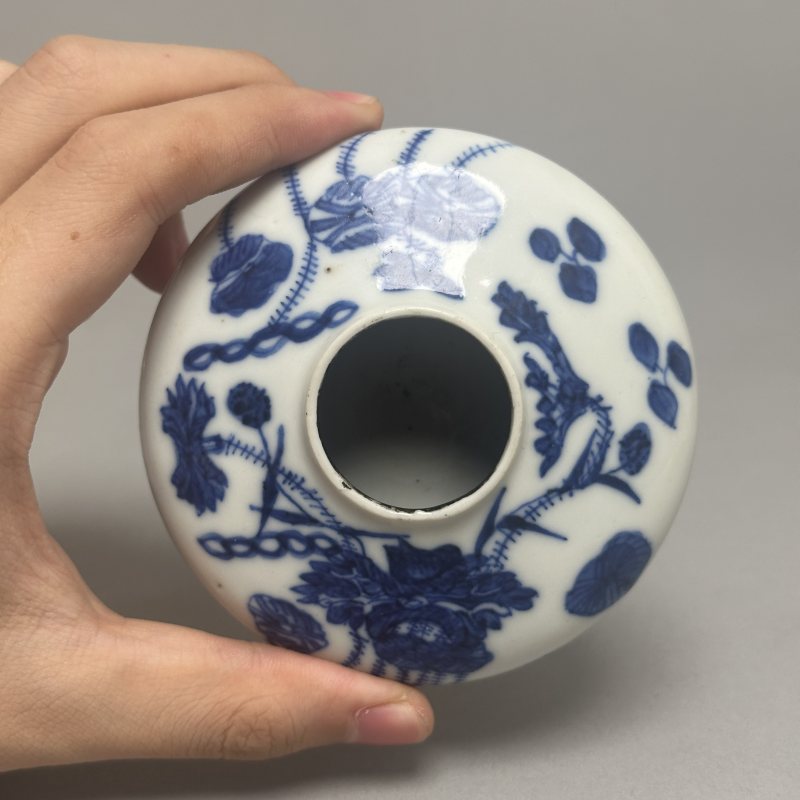 清中期 青花花卉纹水盂 - 图3