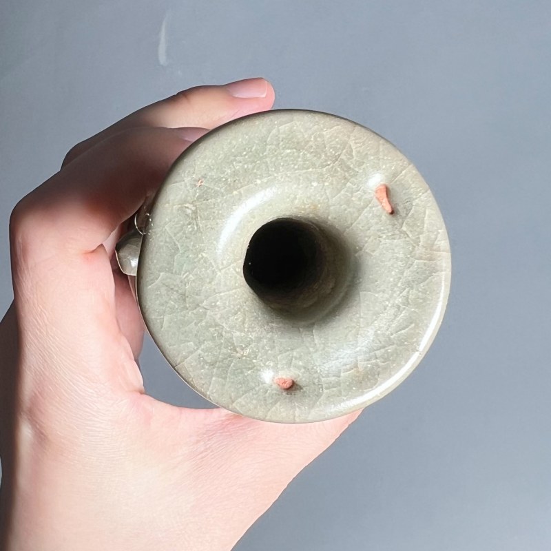 明代 龙泉窑青釉挂环瓶 - 图9