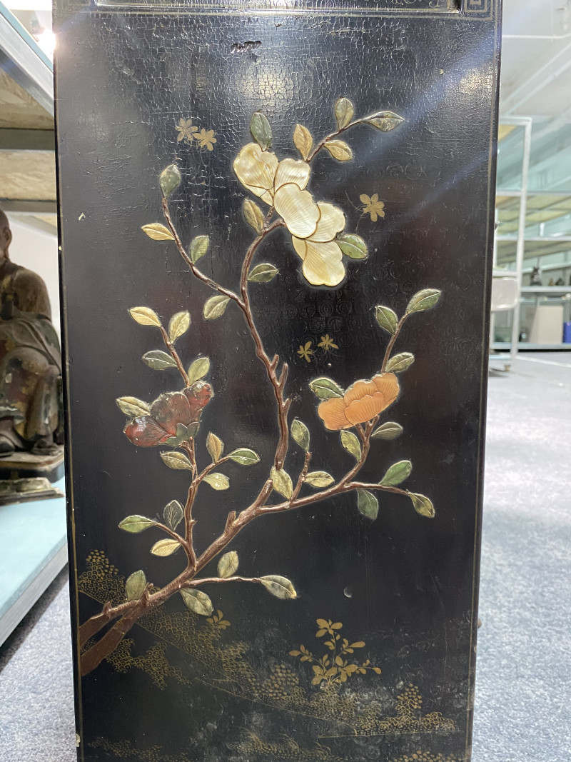 清 黑漆嵌百宝婴戏图柜一对 - 图28