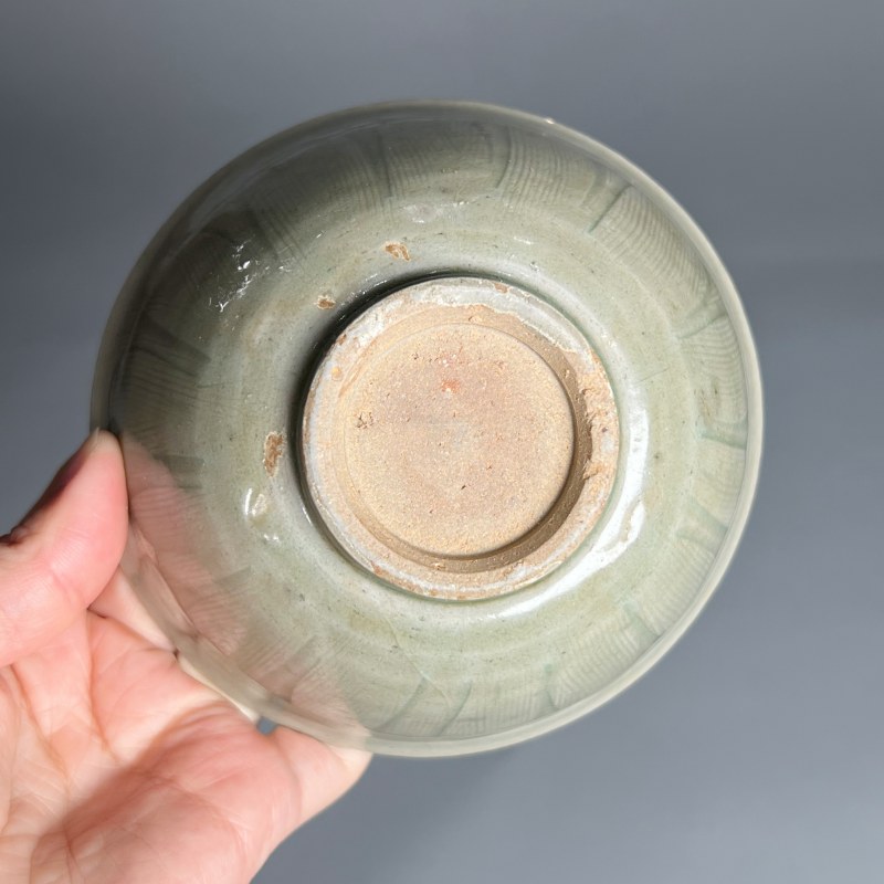明代 青釉刻花碗 - 图6