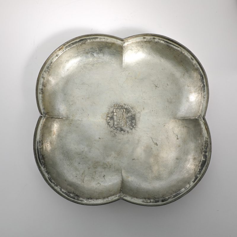 1896年 锡制山水人物诗文一品锅具一套 - 图8