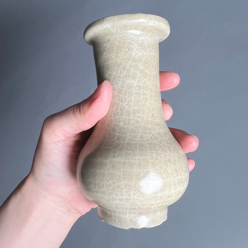 明代 米黄釉箸瓶 - 图4