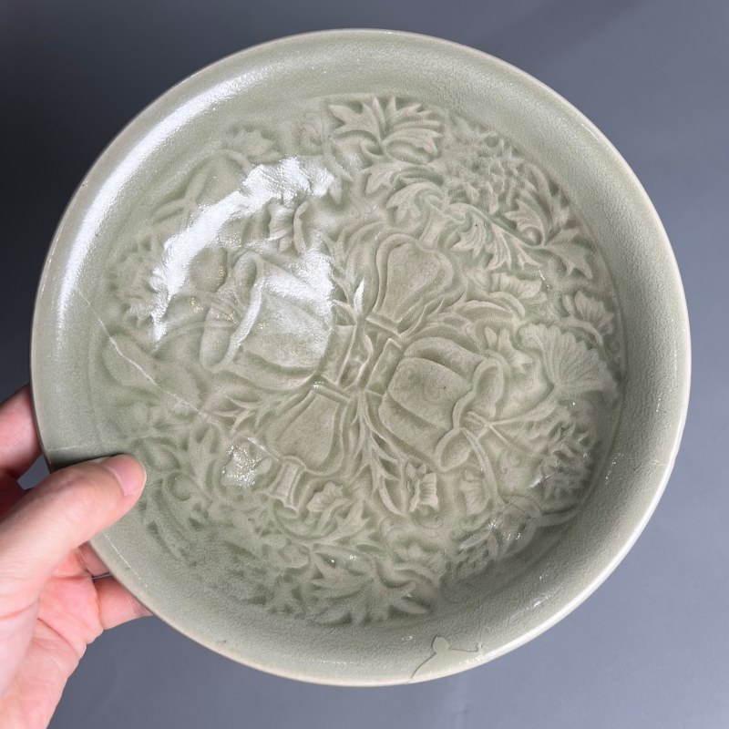 明代 青釉印花盘 - 图6