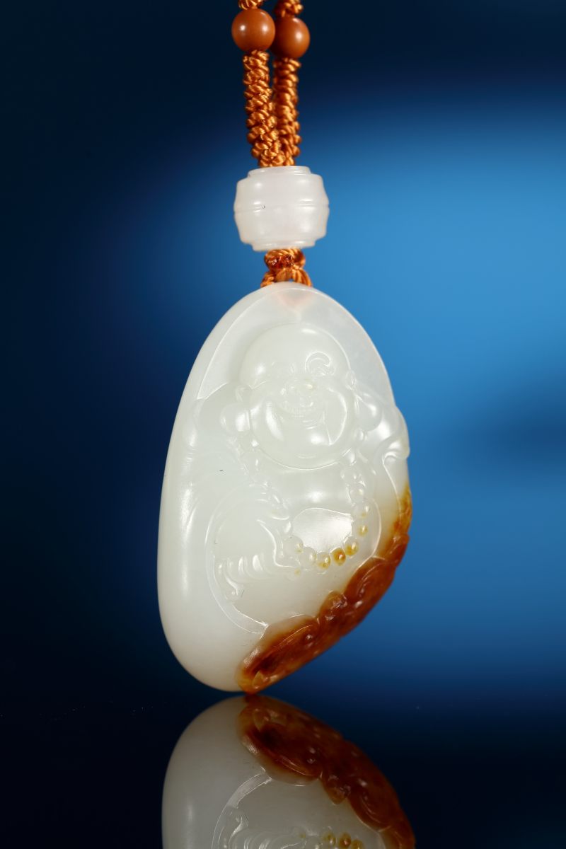 当代 和田玉红皮籽料弥勒佛挂件 - 图3