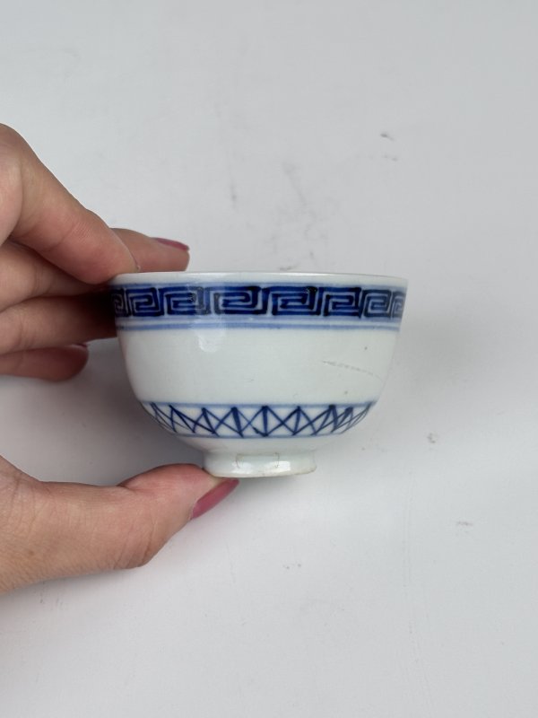 民国 青花中华珍品款茶杯 - 图4