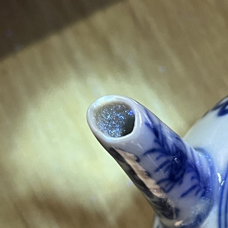 清晚期青花缠枝花卉八宝纹盉盒 - 图11