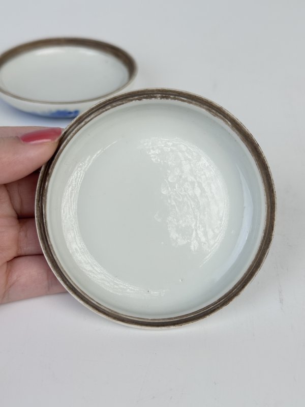 清光绪青花人物故事图印泥盒 - 图6