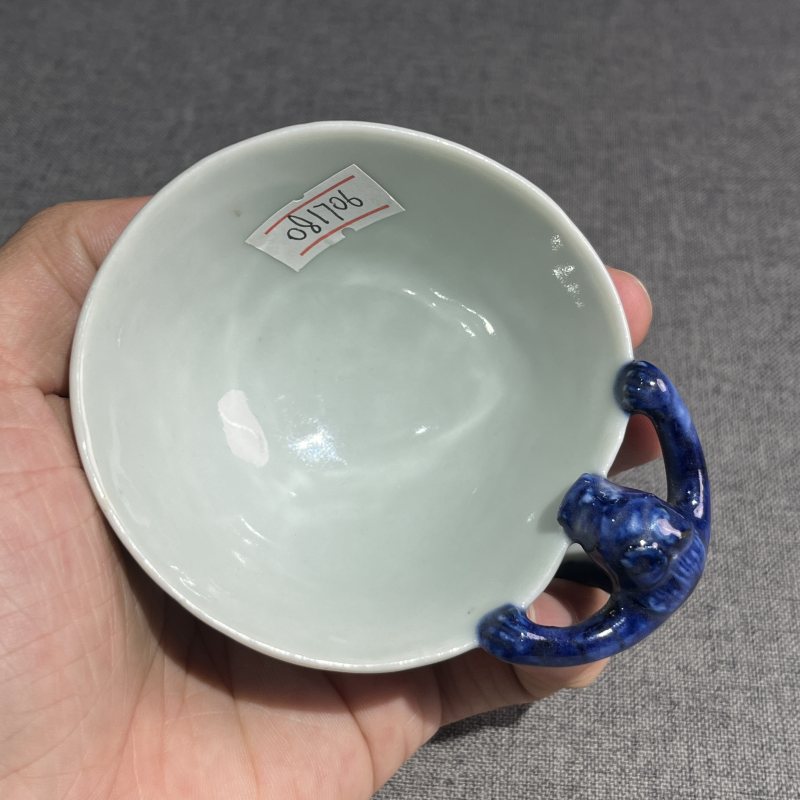 清中期青花梅花压手杯 - 图7