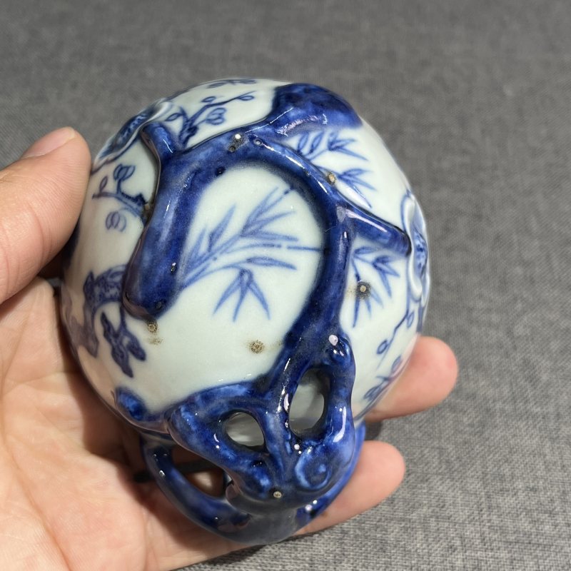 清中期青花梅花压手杯 - 图8