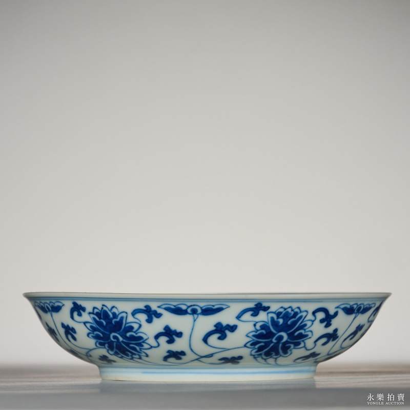 清同治 青花缠枝莲纹盘 - 图4