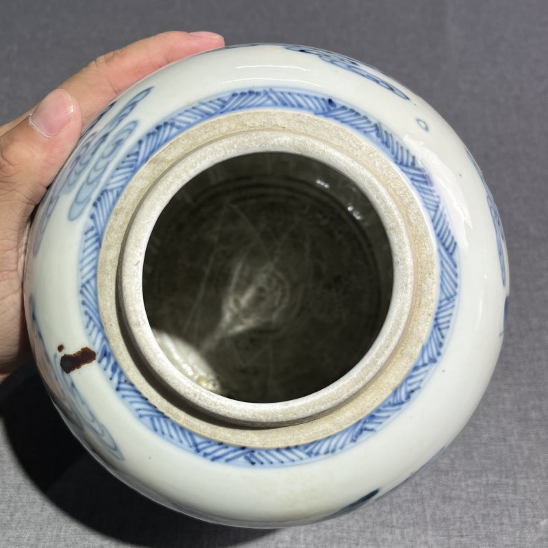 清康熙青花麒麟送子人物罐 - 图8
