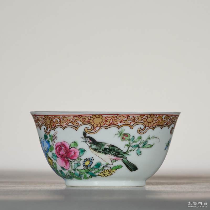 清雍正 粉彩花鸟纹杯