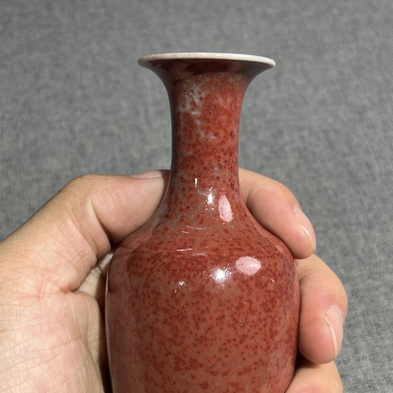 清晚期豇豆红釉柳叶瓶 - 图7