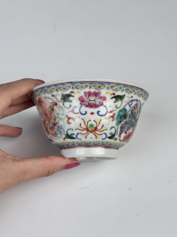 清晚期 清中晚期 青花粉彩花卉团兽纹茶碗 - 图6