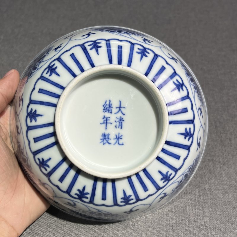 清光绪青花缠枝莲纹碗 - 图7