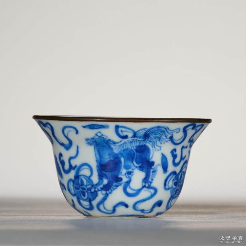 清晚期 青花狮子绣球草帽杯 - 图3