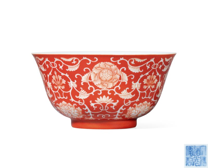 清道光 珊瑚紅留白花卉紋碗 - 图1