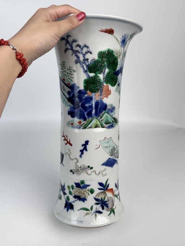清晚期 青花五彩人物故事花觚 - 图2