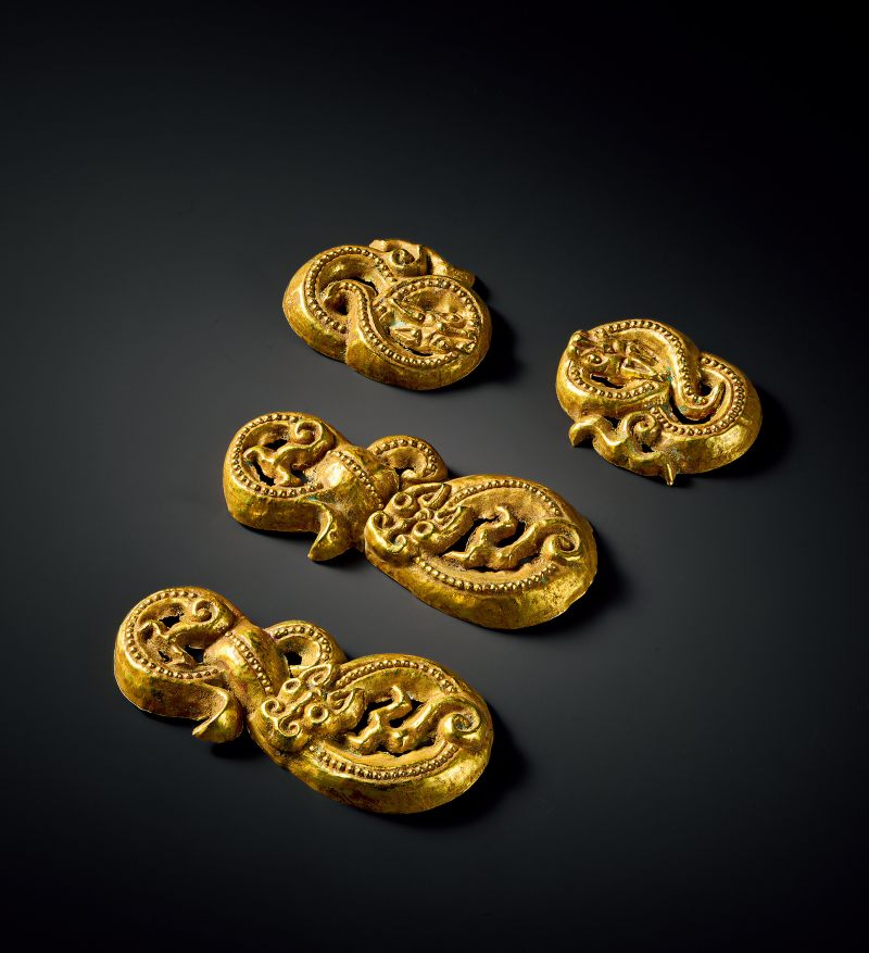 金質蟠龍飾四件