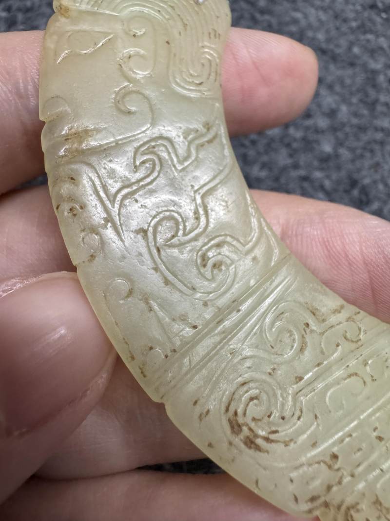 黃玉人鳳合體蹲坐神像 - 图7