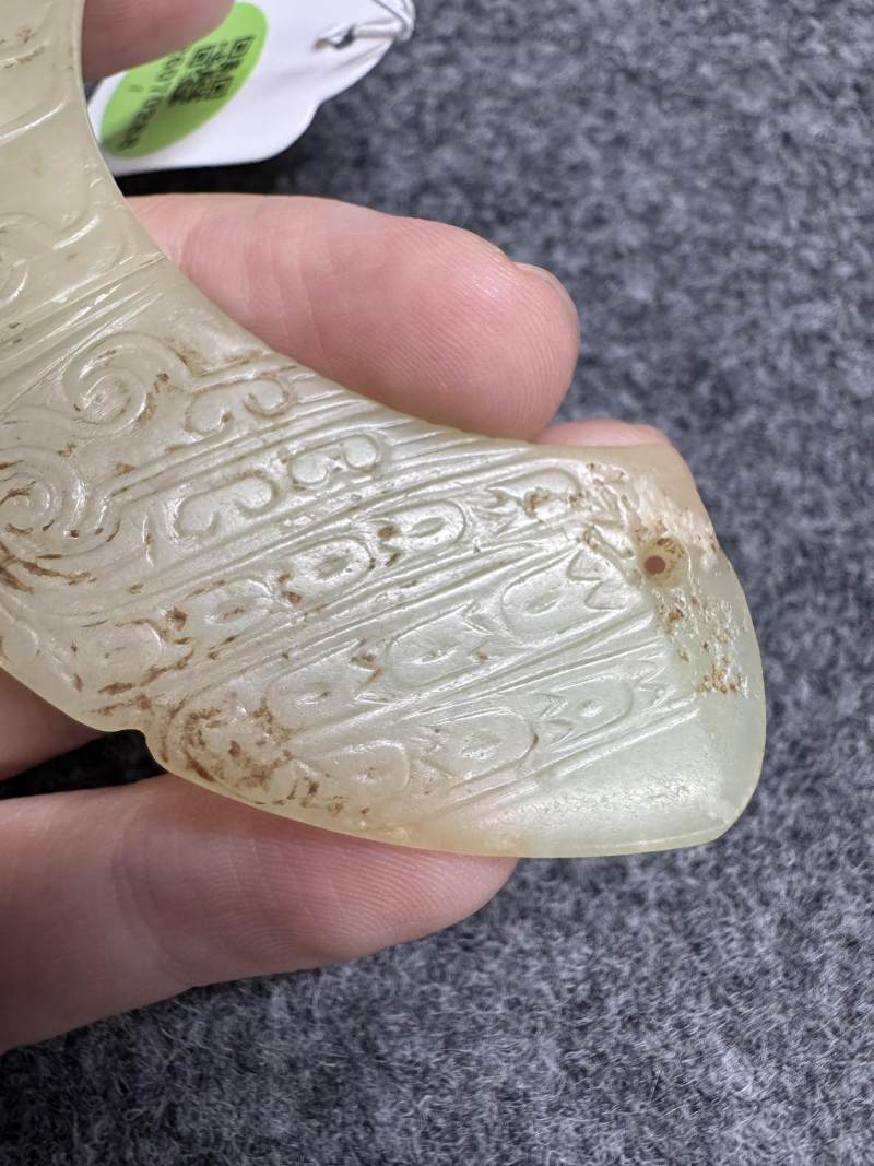 黃玉人鳳合體蹲坐神像 - 图9